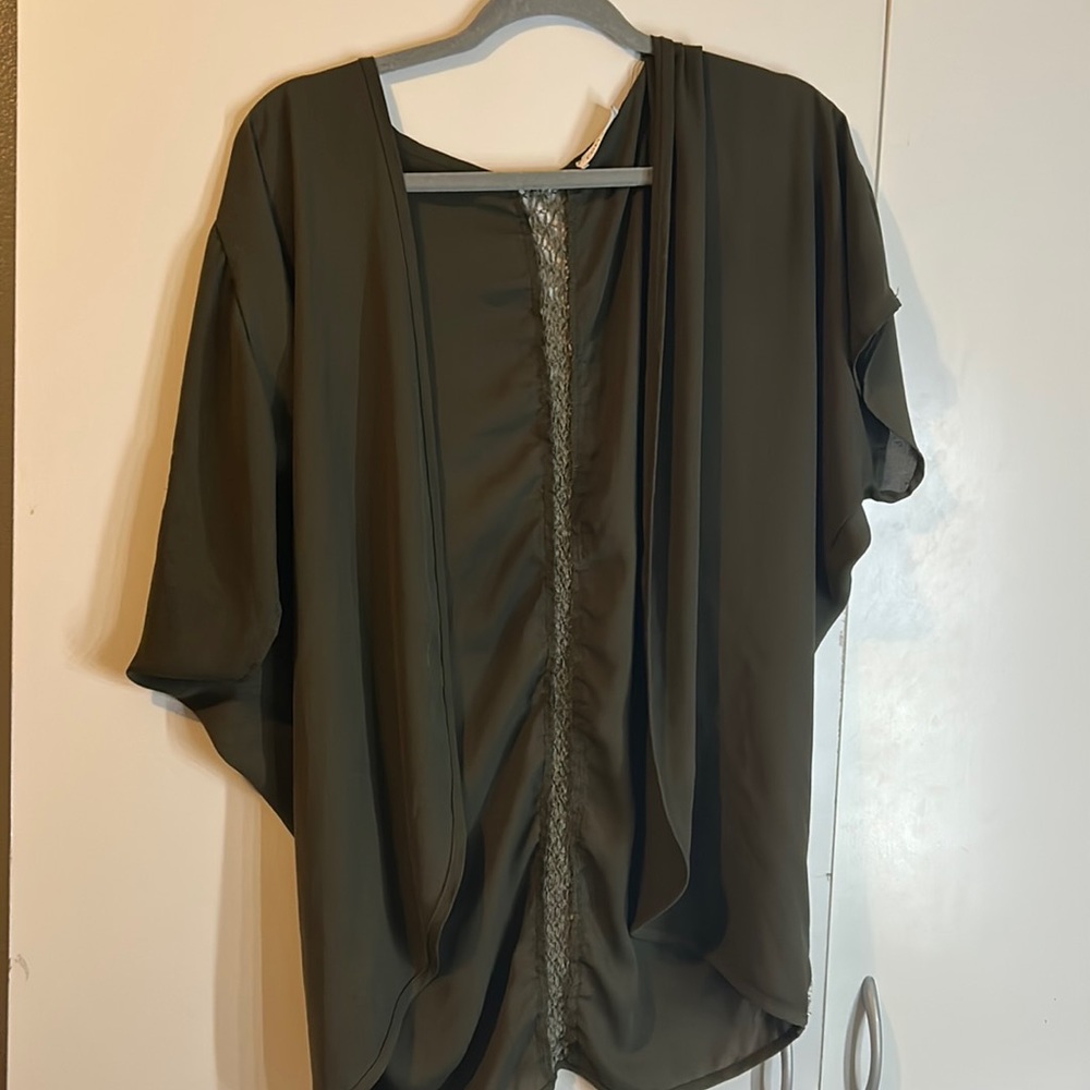 Kimono green